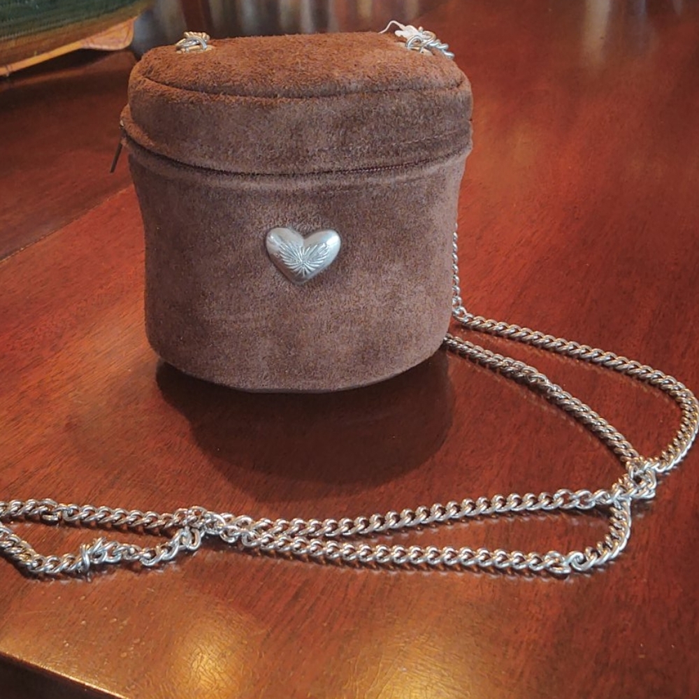 Heart brown shoulder bag